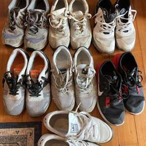 Used athletic shoes 7 pairs total.